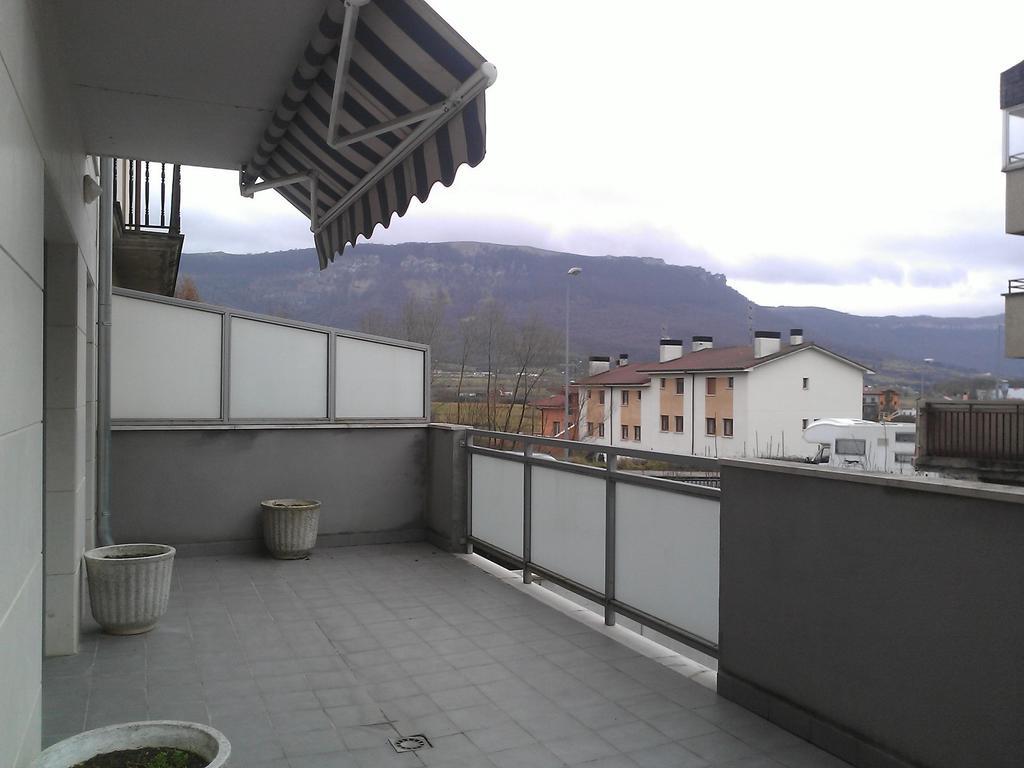 Apartamento Rural Arluzepe Echarri-Aranaz Habitación foto